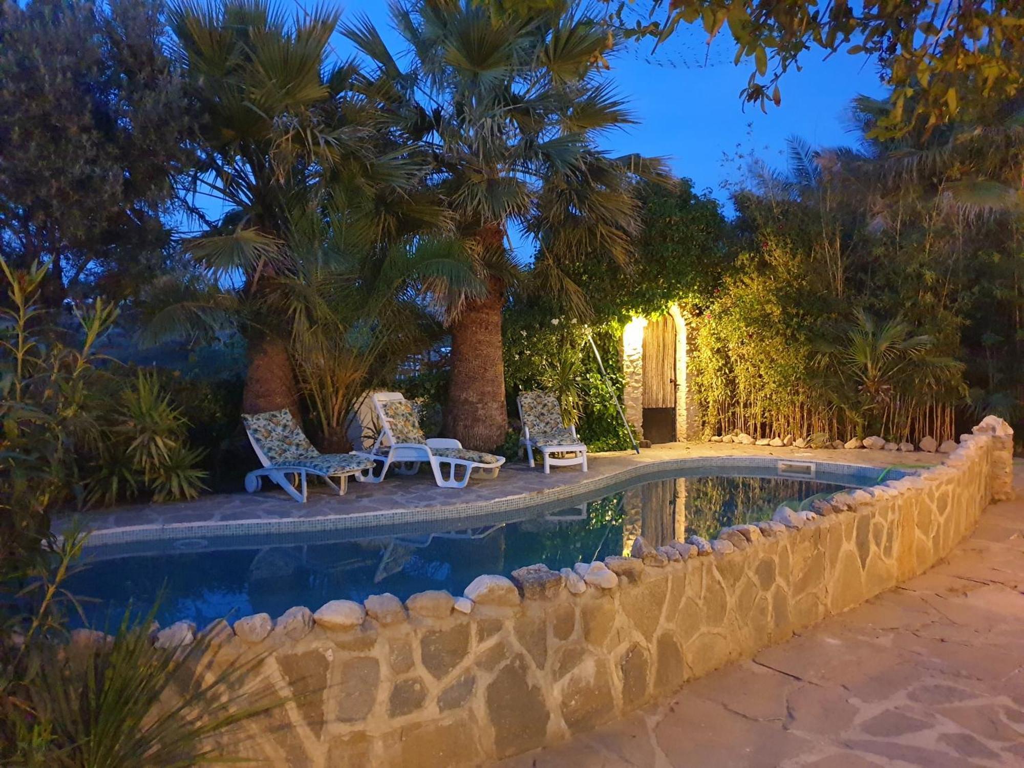 Cortijo Paraiso Charcon Higuera Номер фото